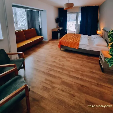 Ośrodek wypoczynkowy Górski Kompleks Turystyczny Czeszka I Słowaczka 3*